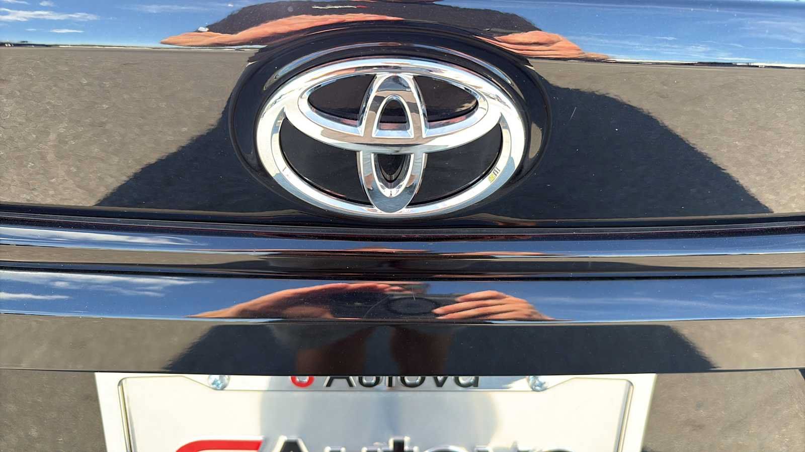 Used 2026 Toyota Corolla LE FWD image 26