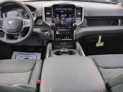 New 2026 RAM 1500 Big Horn AWD/4WD image 16