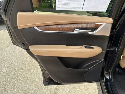 Used 2024 Cadillac XT5 Premium Luxury w/ Platinum Package AWD/4WD image 23