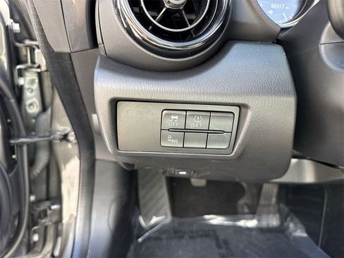 Used 2017 MAZDA MX-5 Miata RF Club image 55