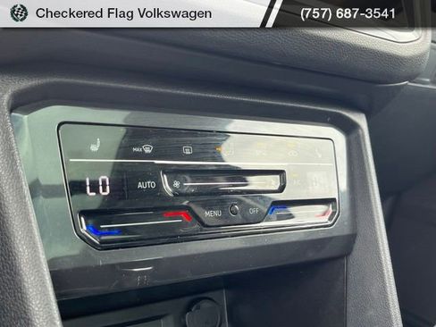 Used 2023 Volkswagen Tiguan SE FWD image 38