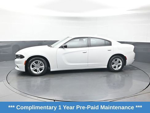 Used 2023 Dodge Charger SXT RWD image 2