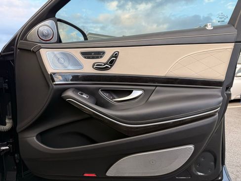 Used 2016 Mercedes-Benz Maybach S 600 image 33