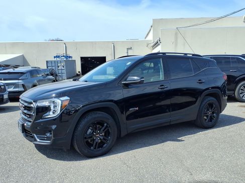 Used 2023 GMC Terrain AT4 w/ Infotainment Package II AWD/4WD image 8