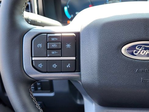 New 2026 Ford F550 4x4 Crew Cab image 18
