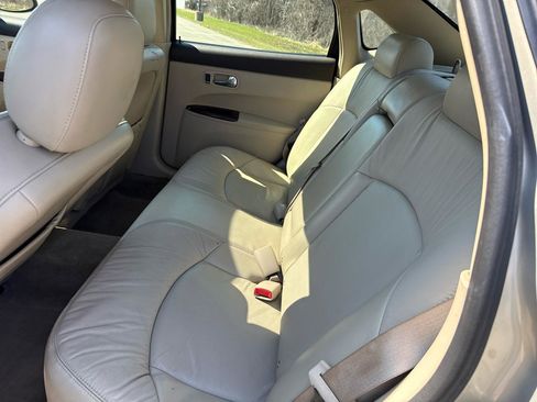 Used 2009 Buick LaCrosse CXL FWD image 20