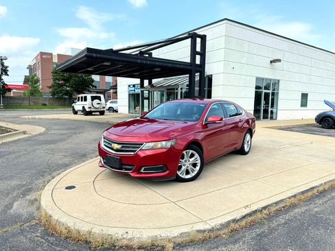 Used 2014 Chevrolet Impala LT w/ Convenience Package image 1