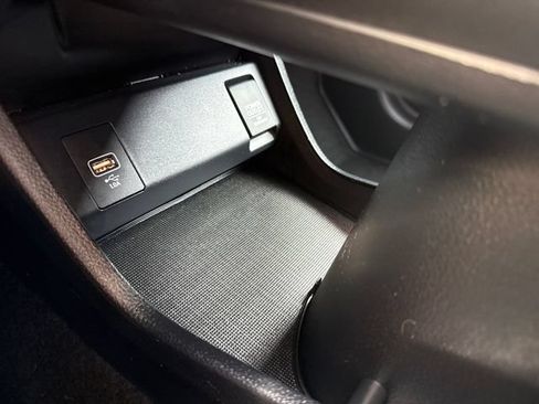 Used 2022 Honda HR-V LX image 28