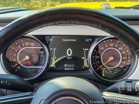 Used 2021 Jeep Wrangler Sport AWD/4WD image 16