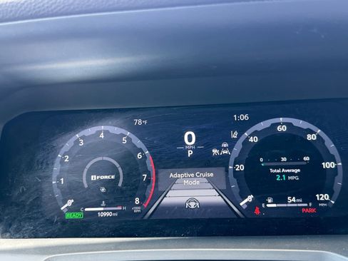 Used 2025 Toyota Tacoma TRD Pro AWD/4WD image 22