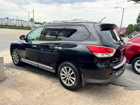 Used 2013 Nissan Pathfinder SL FWD image 5