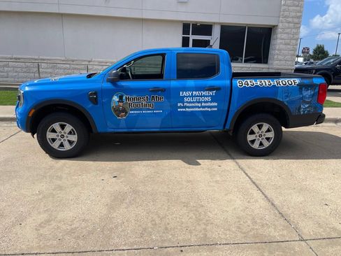 Used 2025 Ford Ranger XL RWD image 3