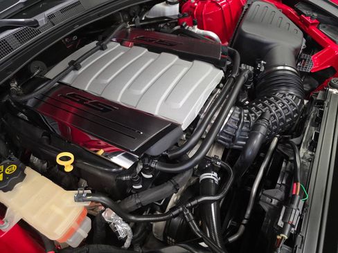 Used 2016 Chevrolet Camaro SS RWD image 39