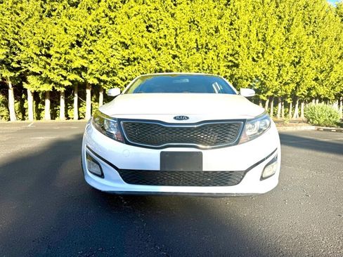 Used 2015 Kia Optima LX FWD image 3