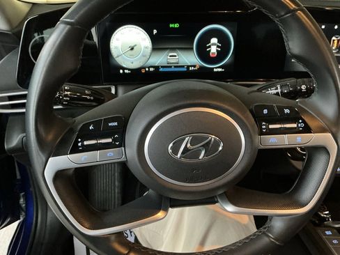 Certified 2023 Hyundai Elantra SEL w/ Convenience Package image 9