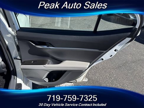 Used 2023 Toyota Camry SE image 30