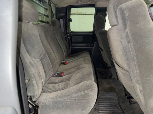Used 2004 Chevrolet Silverado 2500 LS AWD/4WD image 21