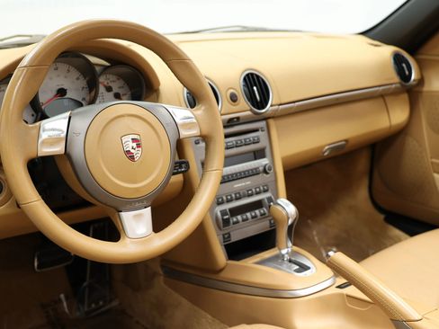 Used 2007 Porsche Boxster S image 2