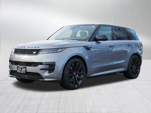 Used 2025 Land Rover Range Rover Sport Dynamic SE image 1