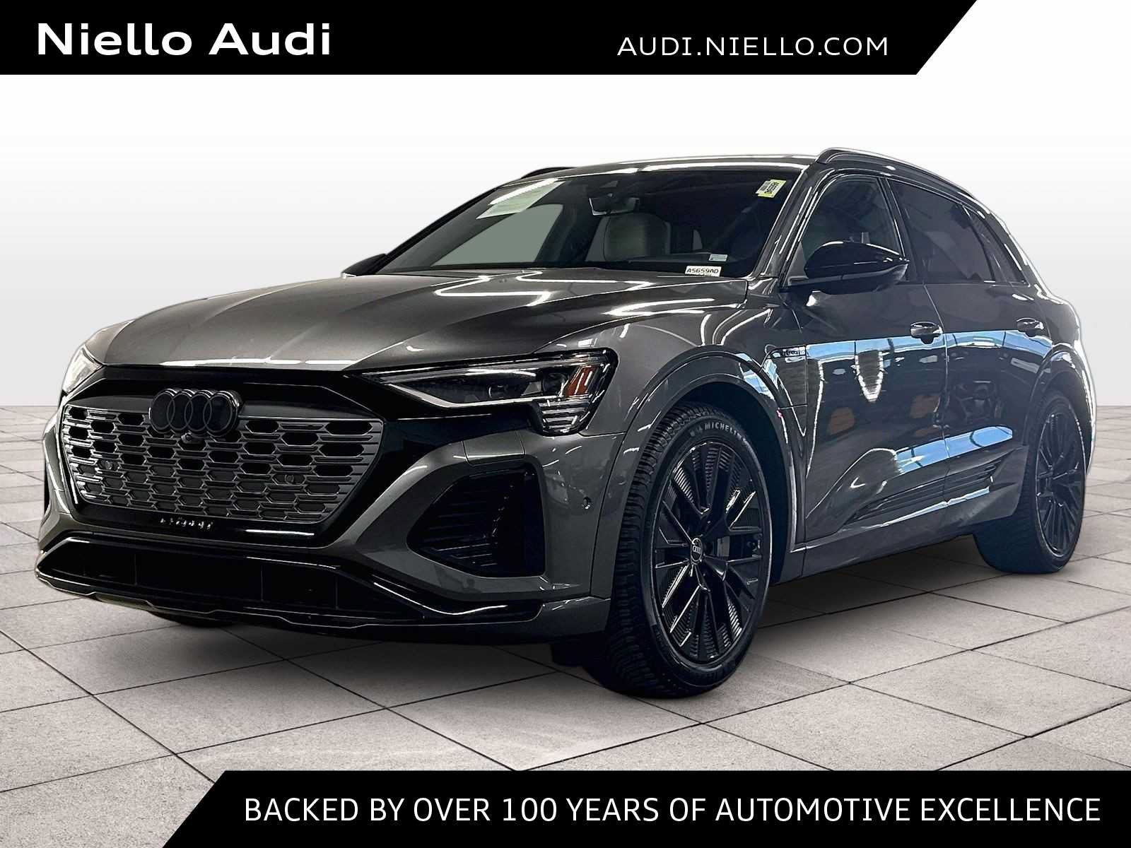 Used 2024 Audi Q8 e-tron Premium Plus AWD/4WD image 1