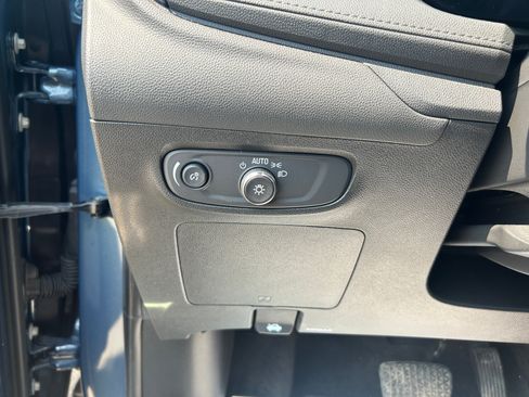 Used 2024 Buick Encore GX Avenir w/ Avenir Technology Package AWD/4WD image 18