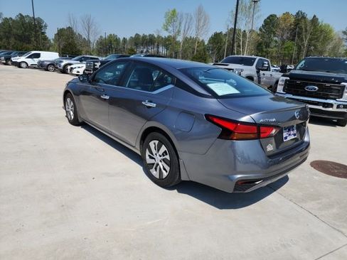 Used 2022 Nissan Altima 2.5 S image 4