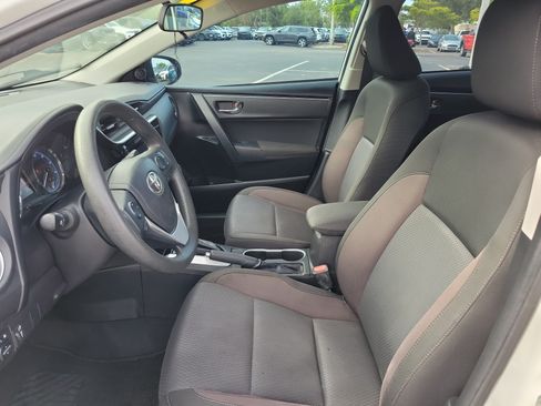 Used 2019 Toyota Corolla LE FWD image 21