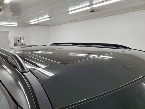 Used 2022 Ford Explorer XLT w/ Equipment Group 202A image 20