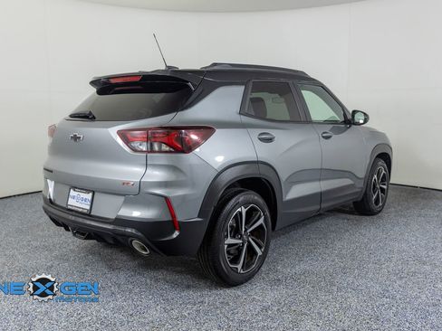 Used 2023 Chevrolet TrailBlazer RS FWD image 7