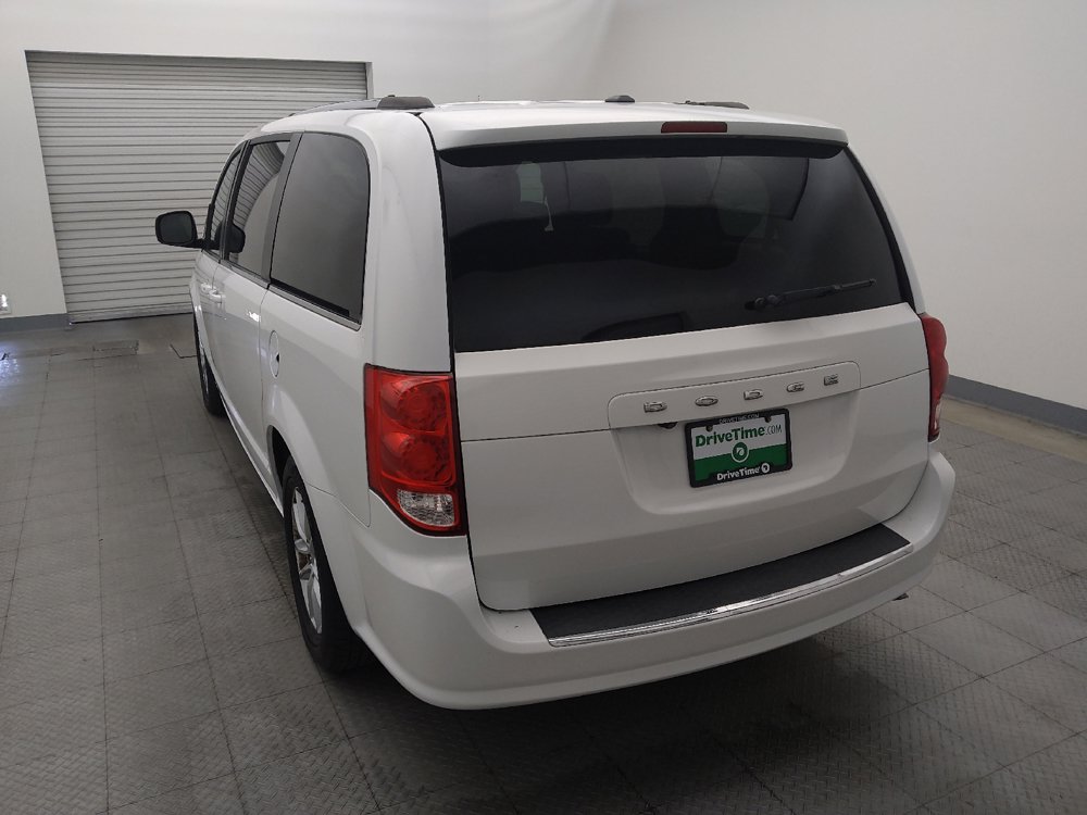 Used 2019 Dodge Grand Caravan SXT FWD image 6