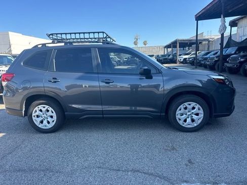 Used 2023 Subaru Forester AWD/4WD image 4