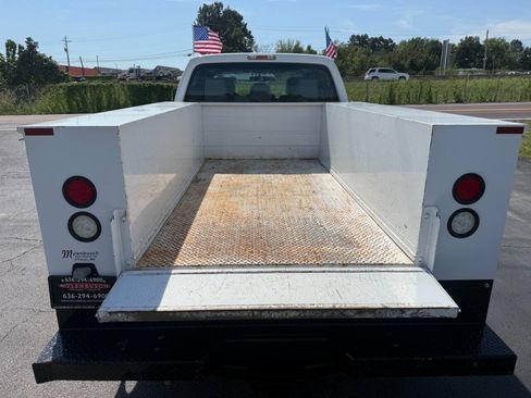 Used 2016 Ford F250 XL w/ Power Equipment Group RWD image 8