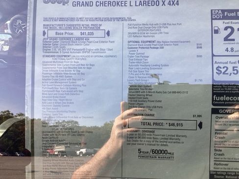 New 2025 Jeep Grand Cherokee L Laredo w/ Luxury Tech Group I AWD/4WD image 18