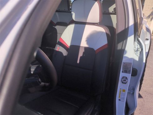 Certified 2023 GMC Canyon AT4X image 26