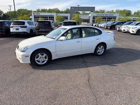 Used 1998 Lexus GS 400 RWD image 3