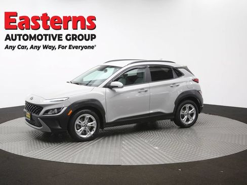 Used 2022 Hyundai Kona SEL AWD/4WD image 56