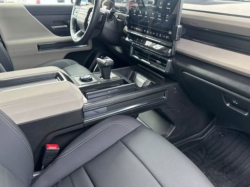 Used 2026 GMC Hummer EV 4x4 Crew Cab image 15