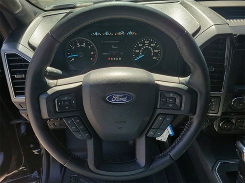 Used 2018 Ford F150 XLT w/ Equipment Group 302A Luxury image 25