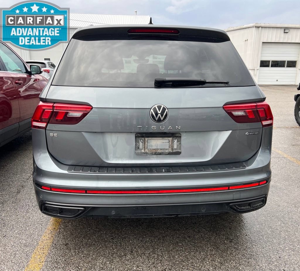 Used 2022 Volkswagen Tiguan SE R-Line AWD/4WD image 5
