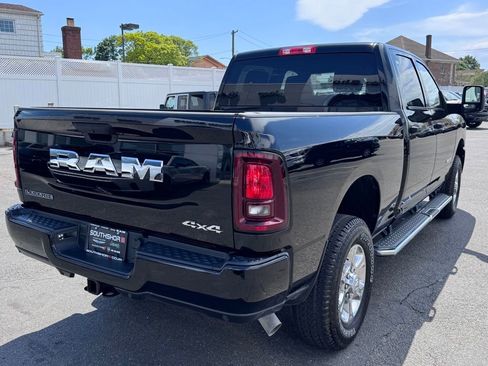 Used 2025 RAM 2500 Big Horn AWD/4WD image 8