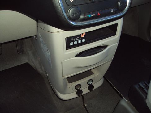 Used 2015 Dodge Grand Caravan SE w/ Quick Order Package 29E SE image 27