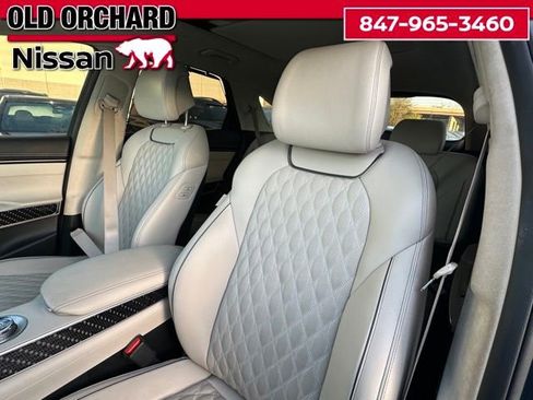 Used 2024 Genesis GV70 3.5T Sport w/ Sport Prestige Package AWD/4WD image 13