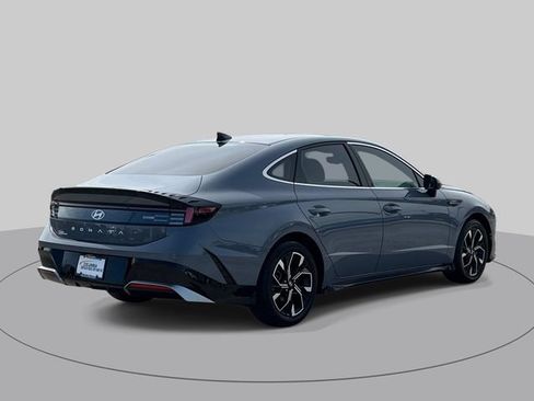 Used 2024 Hyundai Sonata SEL FWD image 4