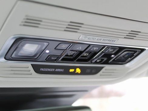 New 2026 Lincoln Nautilus Premier w/ Equipment Group 102A image 25