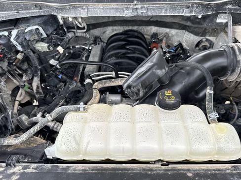 Used 2024 Ford F150 XL w/ Equipment Group 103A High AWD/4WD image 32