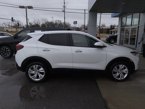 Used 2025 Buick Encore GX Preferred image 9