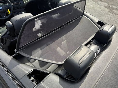 Used 2004 BMW M3 Convertible image 45