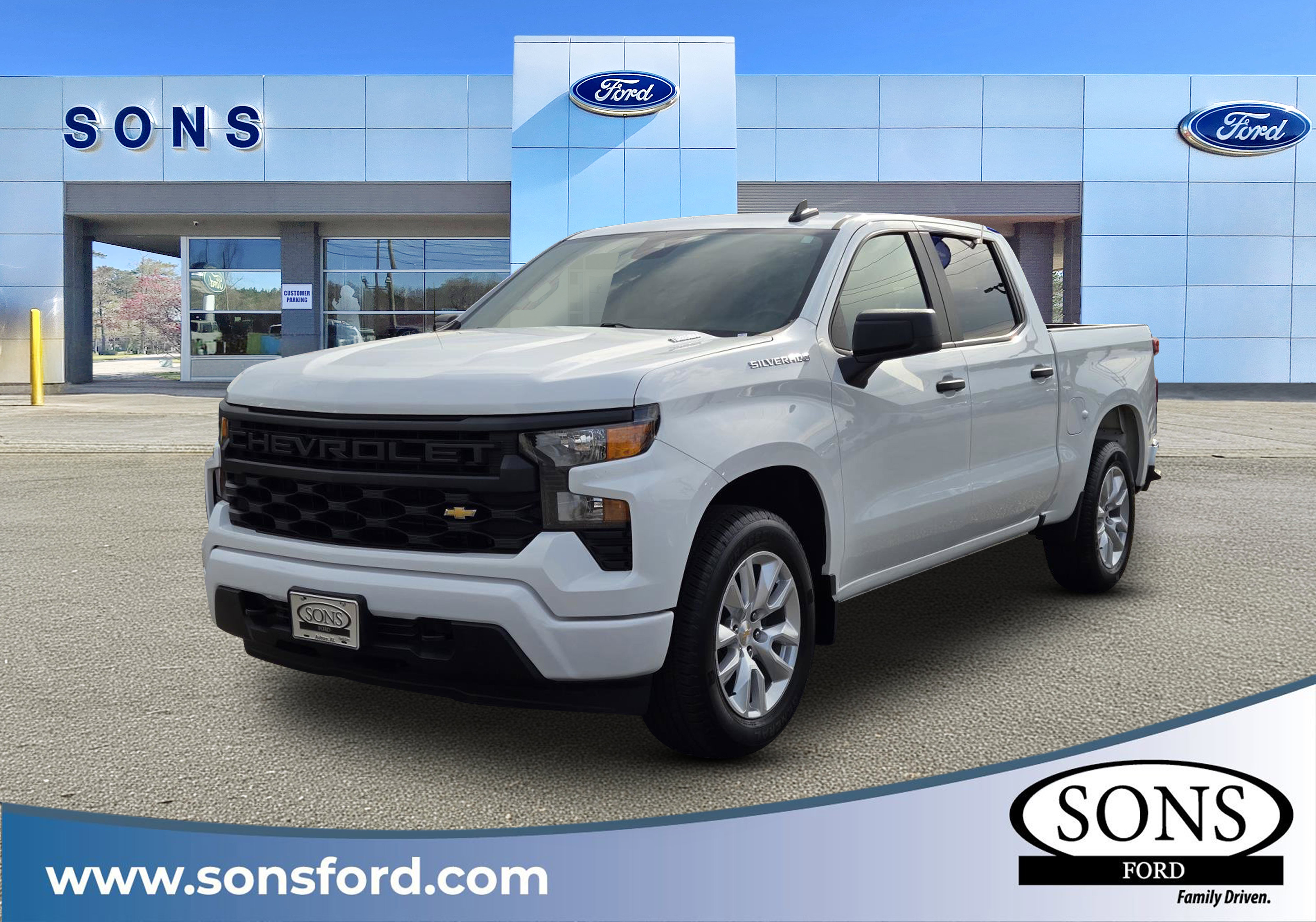 Used 2025 Chevrolet Silverado 1500 Custom RWD image 1