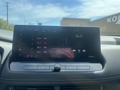 New 2026 Nissan Rogue Platinum AWD/4WD image 12