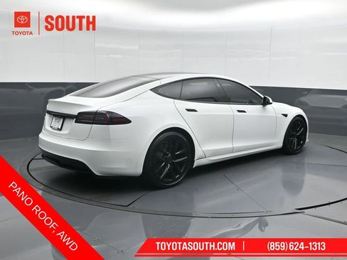 Used 2022 Tesla Model S AWD/4WD image 2